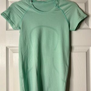 lululemon athletica Mint Green Short Sleeve Swiftly Tech 2.0